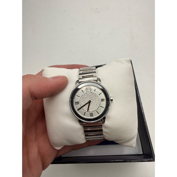 Movado Bold Women\'s Watch Silver All Steel Dazzling Pavé Crystals 3600254 In Box main image 6